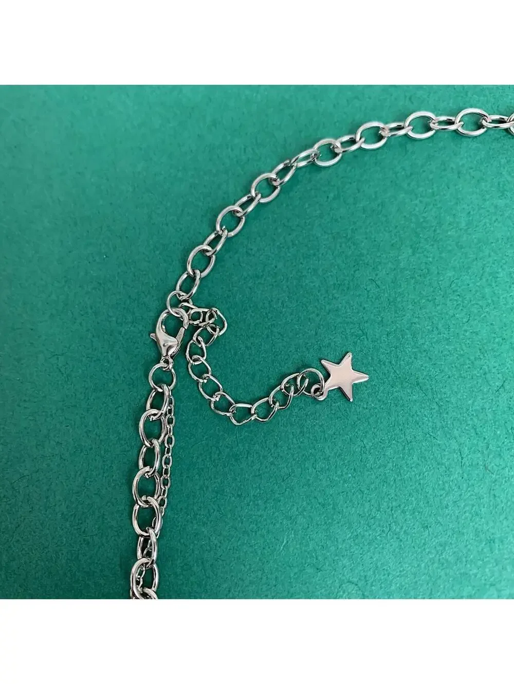 Y2k 2000s cyber rhinestone double star pendant layered chain necklace. Cool